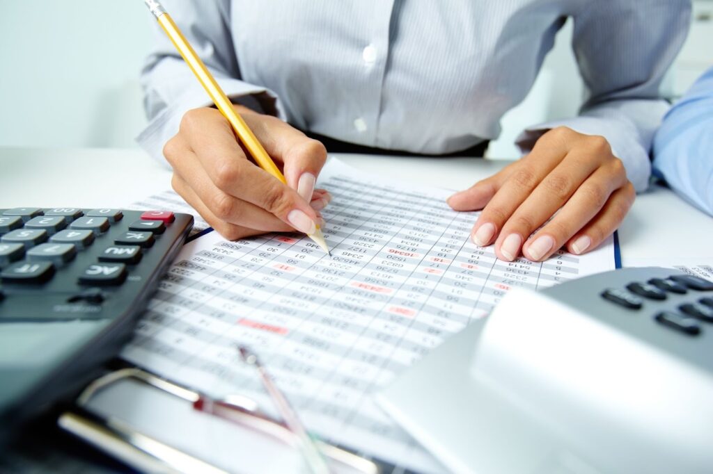 regularização fiscal profissional de saúde
